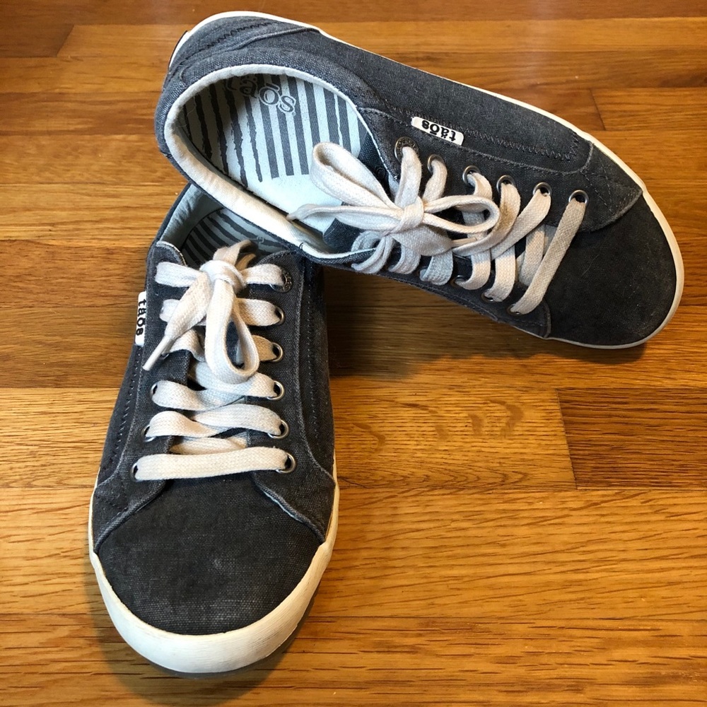 ⭐️Taos Star sneaker ⭐️
